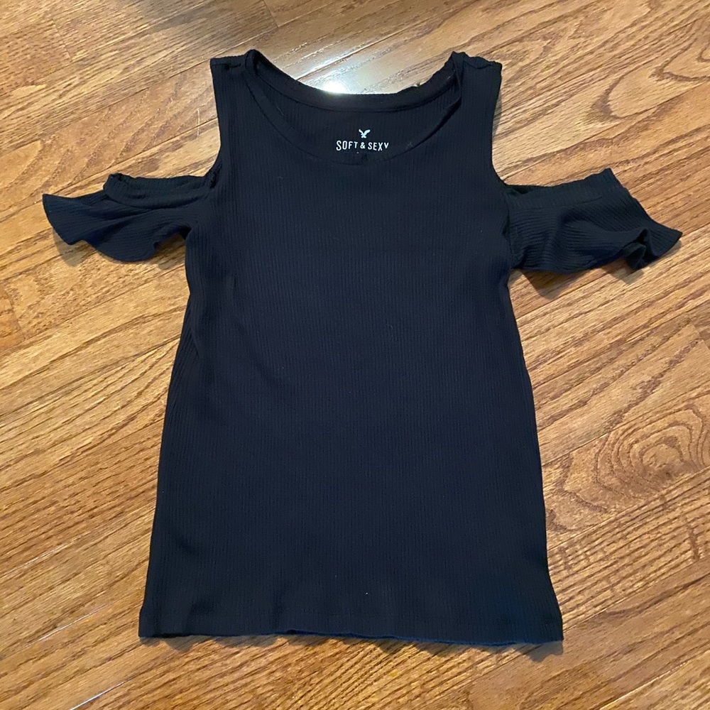 American Eagle shirt